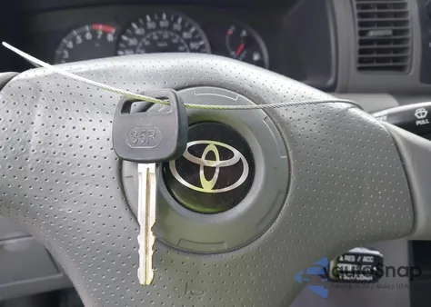 2004 Toyota Corolla Ce from USA, damaged, VIN JTDBR32E942030553